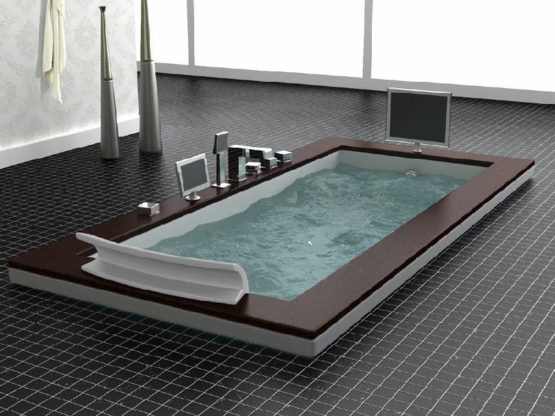 Whirlpool CRW.jpg